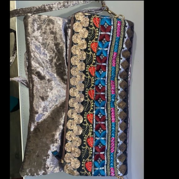 Elegant fashion purse, grayish purple velvet with colorful embroidered designs - Picture 2 of 8